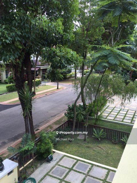 Banglo untuk Dijual di Serdang, Seri Kembangan oleh Michael Foo - iProperty.com.my