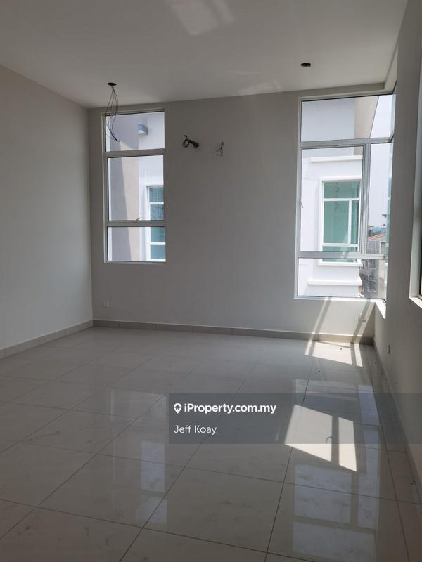 Bungalow House for Sale in Simpang Ampat, Batu Kawan by Jeff Koay - iProperty.com.my