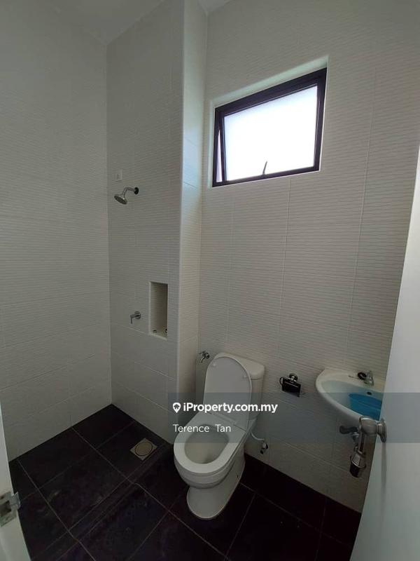 Rumah Berangkai 2 Tingkat untuk Dijual di Eco Tropics, Kota Masai, Millsgate, Parason, Masai, Pasir Gudang oleh Terence Tan - iProperty.com.my