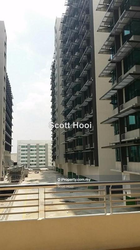 Service Residence for Rent in Centrestage Designer Suite by Scott Hooi - iProperty.com.my