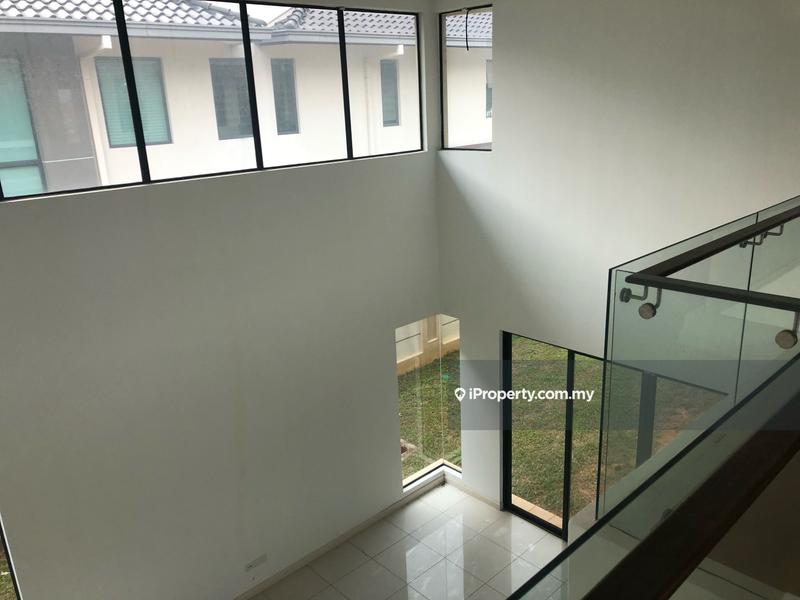 Bungalow House for Sale in Kota Kemuning, Shah Alam by Christine Lam - iProperty.com.my