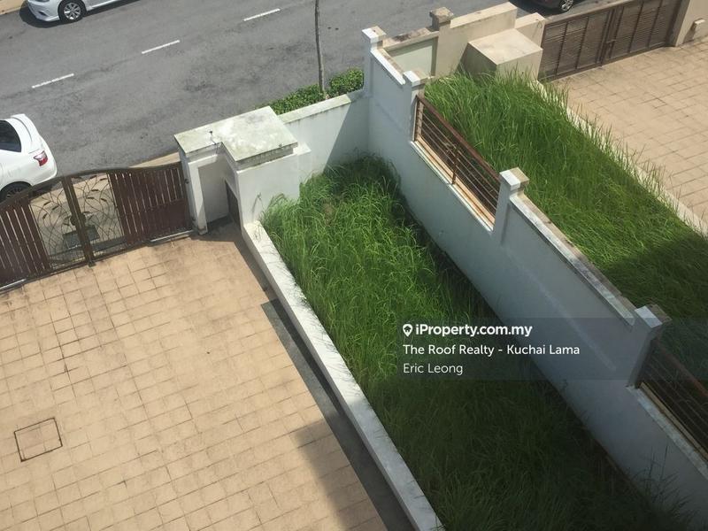 Bungalow House for Sale in Taman Bukit Melawati, Gombak by Eric Leong - iProperty.com.my