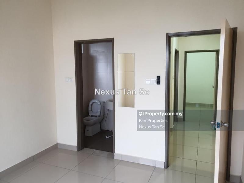 Service Residence for Sale in Platinum Lake PV 21 by Nexus Tan SC - iProperty.com.my