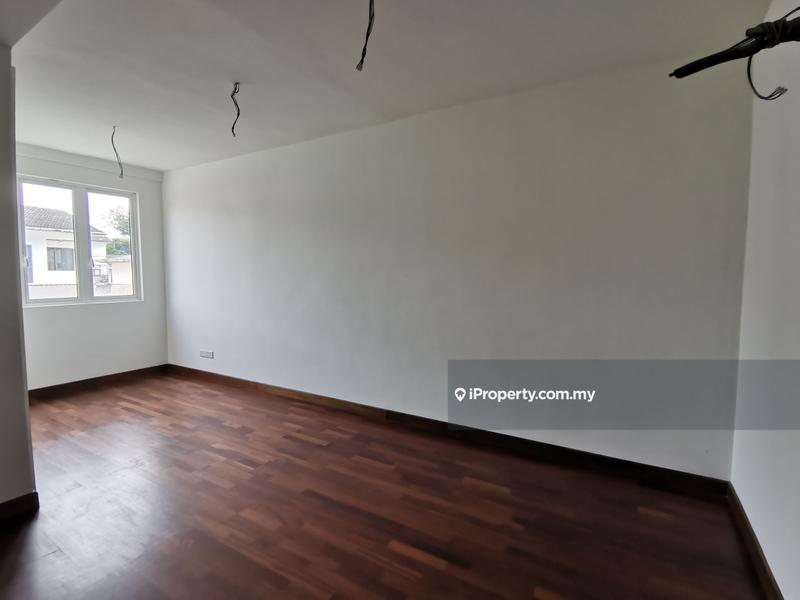 2.5-storey Terraced House for Sale in Taman Paramount, Petaling Jaya by Jordan Teh - iProperty.com.my