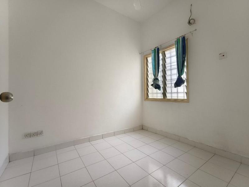 Rumah Berangkai 2 Tingkat untuk Dijual di Taman Pelangi Semenyih, Semenyih oleh KK Sah - iProperty.com.my