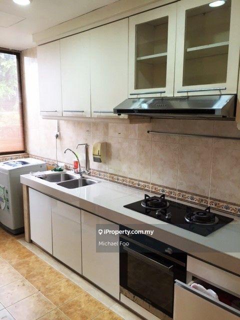 Townhouse for Sale in p4y40, Seri Kembangan by Michael Foo - iProperty.com.my