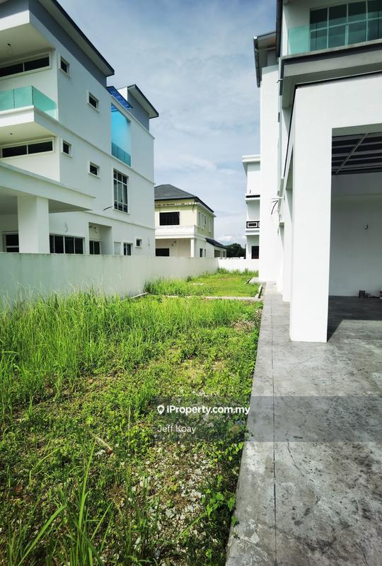 Bungalow House for Sale in Simpang Ampat, Batu Kawan by Jeff Koay - iProperty.com.my