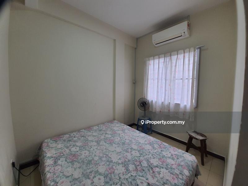 Rumah Berangkai 2 Tingkat untuk Dijual di Taman Rawang Tin, Rawang oleh Caren Wong - iProperty.com.my