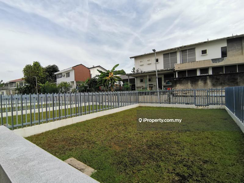 2.5-storey Terraced House for Sale in Taman Paramount, Petaling Jaya by Jordan Teh - iProperty.com.my