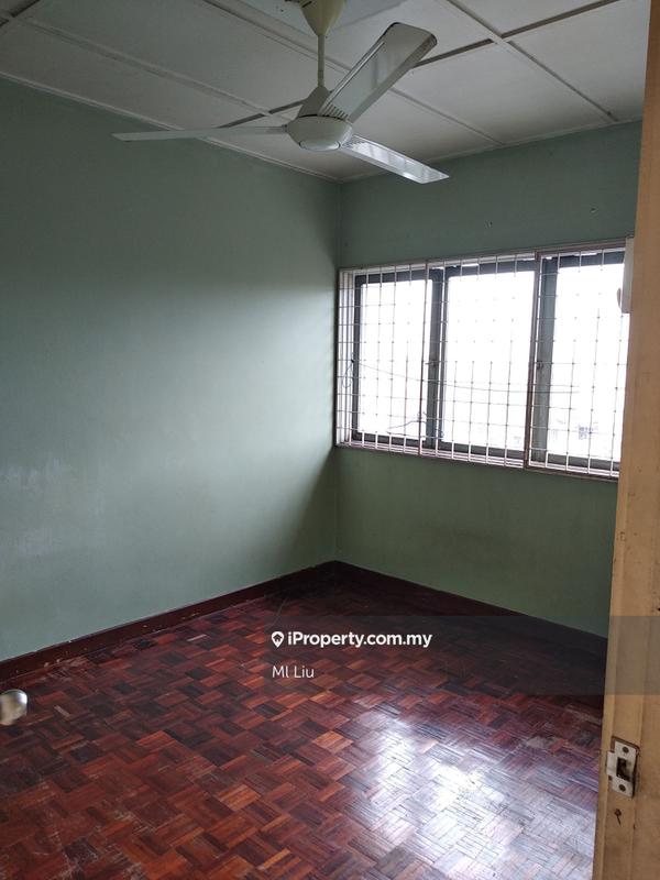 Pangsapuri untuk Dijual di Taman Megah Cheras Apartment oleh Ml Liu - iProperty.com.my