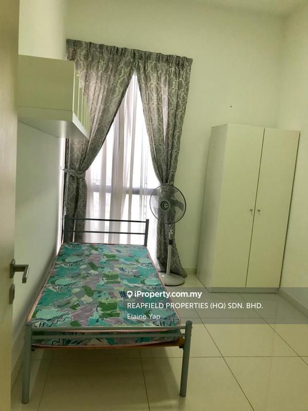 Kediaman Servis untuk Dijual di Icon Residenz 2 @ Icon City oleh Elaine Yap - iProperty.com.my