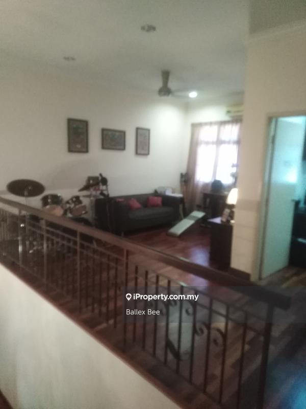 Rumah Berkembar untuk Dijual di Kemunung Utama, Shah Alam oleh Ballex Bee - iProperty.com.my