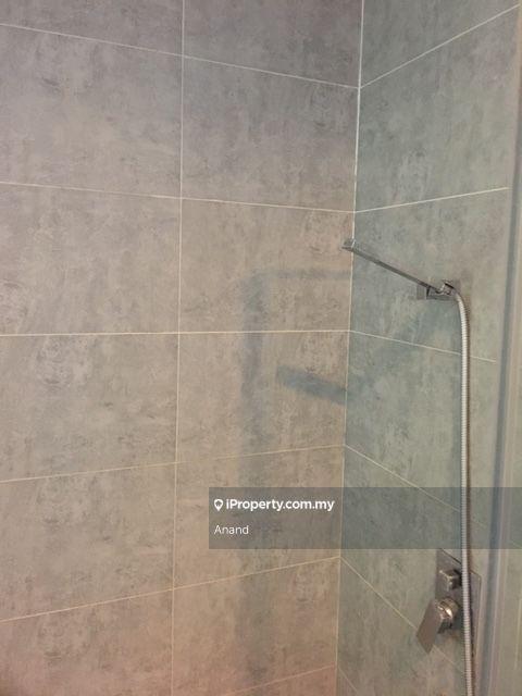 Kediaman Servis untuk Dijual di The Square @ One City oleh Anand - iProperty.com.my