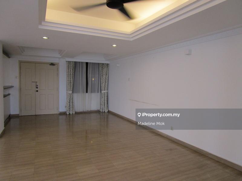 Condominium for Sale in Impian Emas by Madeline Mok - Living Room - iProperty.com.my