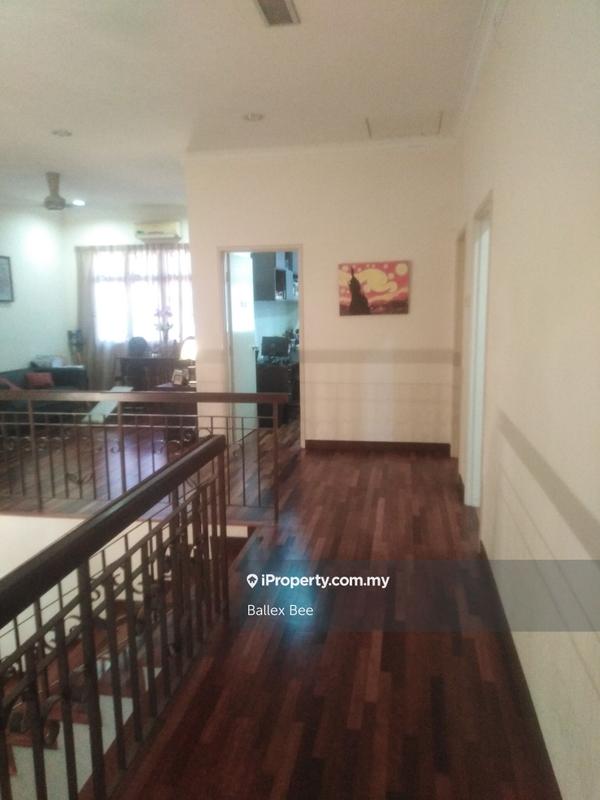 Rumah Berkembar untuk Dijual di Kemunung Utama, Shah Alam oleh Ballex Bee - iProperty.com.my