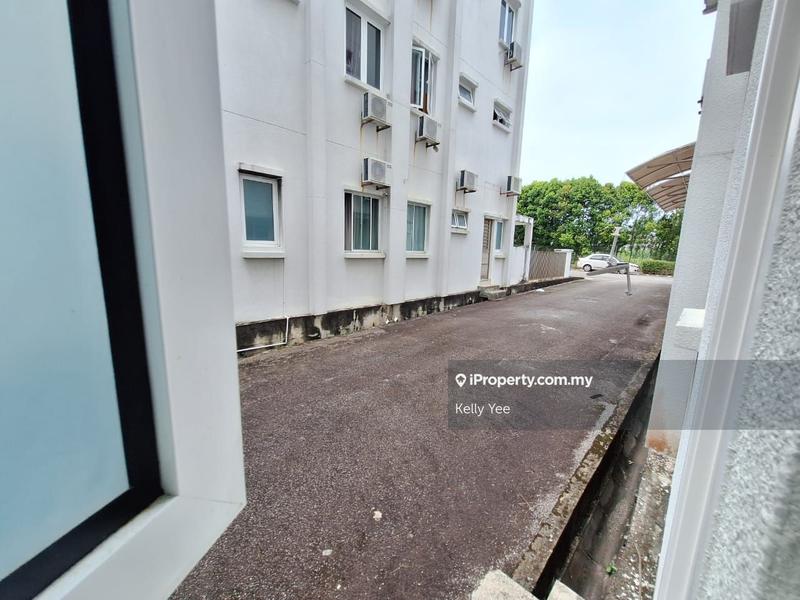 Rumah Teres 3-Tingkat untuk Dijual di Tanjung Bungah, Penang oleh Kelly Yee - iProperty.com.my