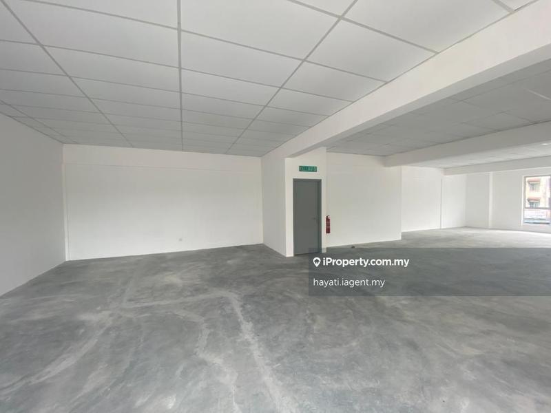 For Rent - 2 Sty Factory/Shoplot Kawasan Perindustrian, Taman Tasik Tambahan, Ampang