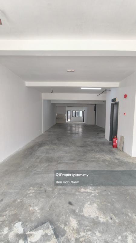 Shop for Sale in Setia Alam, Selangor by Calie Chew - iProperty.com.my