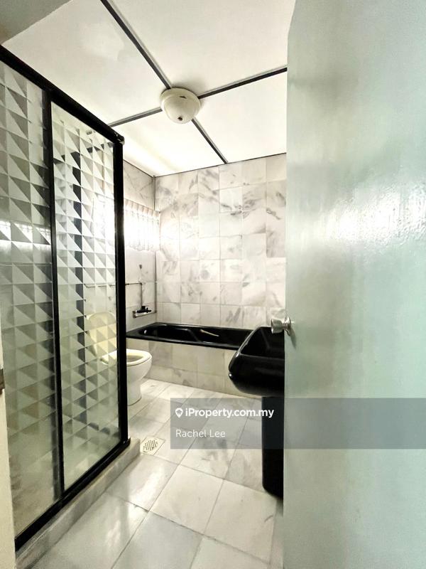 Bungalow House for Sale in Kemensah Heights, Ulu Kelang Ampang, Tmn Melawati, Ampang by Rachel Lee - iProperty.com.my
