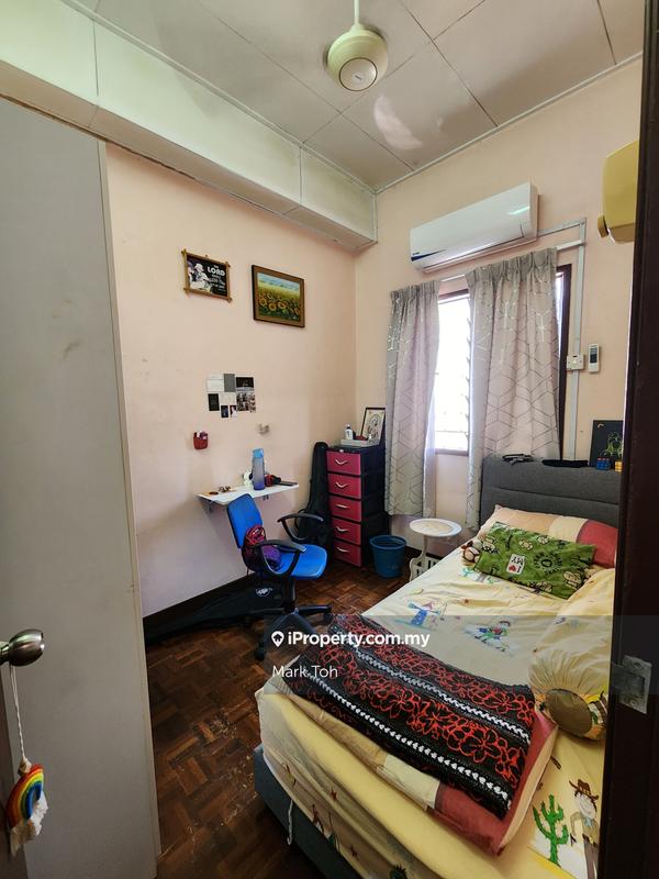 Rumah Berangkai 2 Tingkat untuk Dijual di Bandar Putra Permai, Seri Kembangan oleh Mark Toh - iProperty.com.my