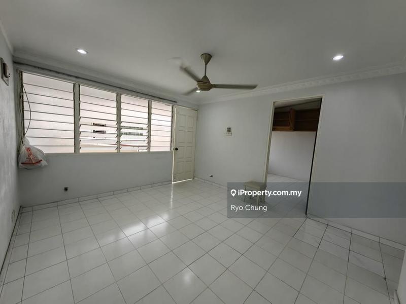 Rumah Pangsa untuk Dijual di Taman Lip Sin Block 1, 3 & 5 oleh Ryo Chung - iProperty.com.my