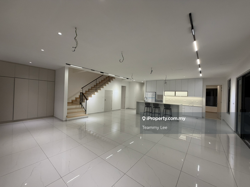 Rumah Berkembar untuk Dijual di Taman Ikhlas, Bandar Sungai Long oleh Teammy Lee - iProperty.com.my