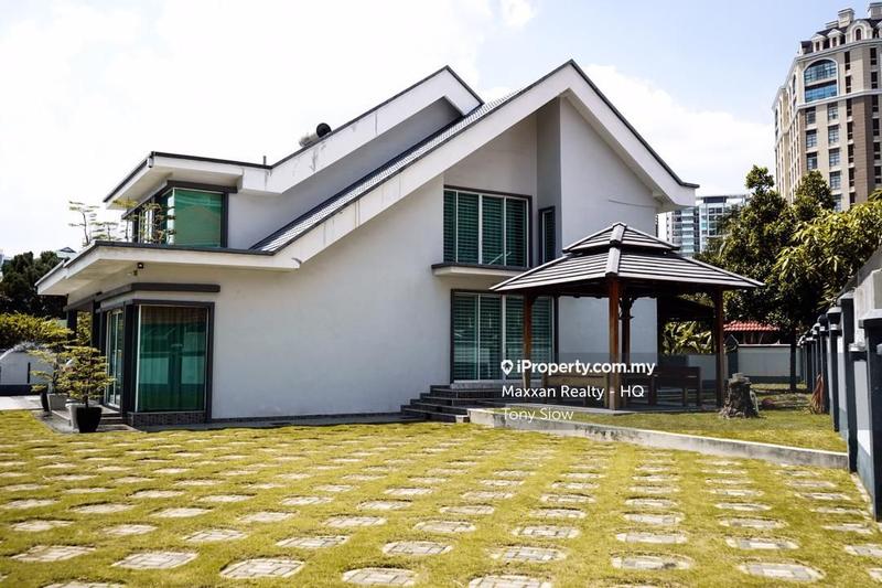 Bungalow House for Sale in Kelana Jaya, Petaling Jaya by Tony Siow - iProperty.com.my