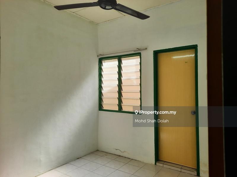 Rumah Bandar untuk Dijual di Taman Sinaran, Kajang oleh Mohd Shah Dolah - iProperty.com.my
