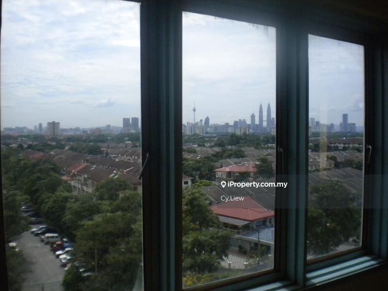 For Sale - Grandeur Tower