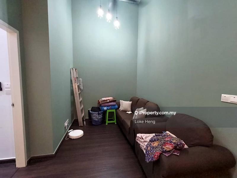 Rumah Teres untuk Dijual di Setia Utama, Setia Alam oleh Loke Heng - iProperty.com.my