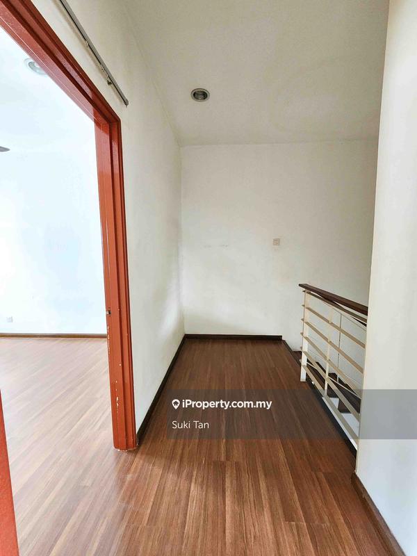 Rumah Berangkai 3 Tingkat untuk Dijual di Lake Fields, Sungai Besi oleh Suki Tan - iProperty.com.my