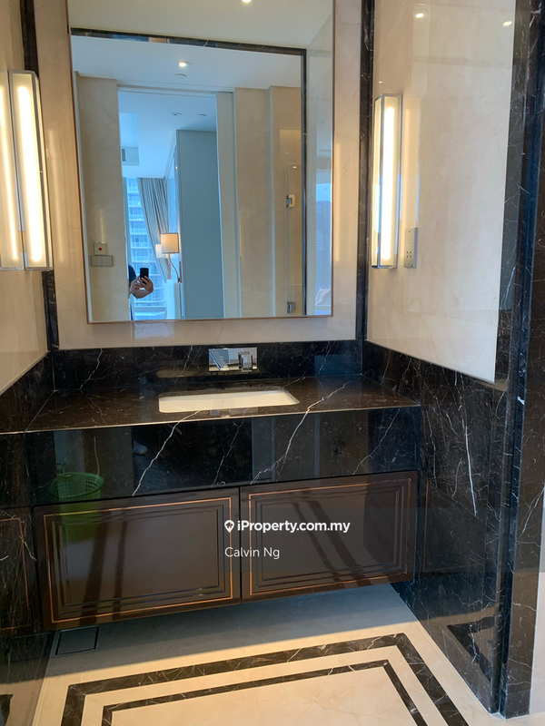 Kediaman Servis untuk Dijual di Pavilion Suites oleh Calvin Ng - iProperty.com.my