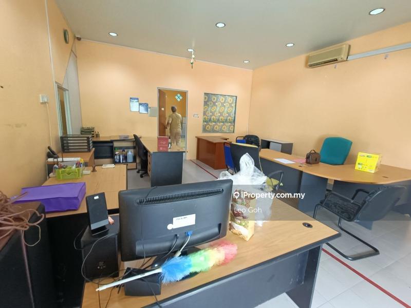 For Rent - Seremban 2 Shoplot Facing Mainroad