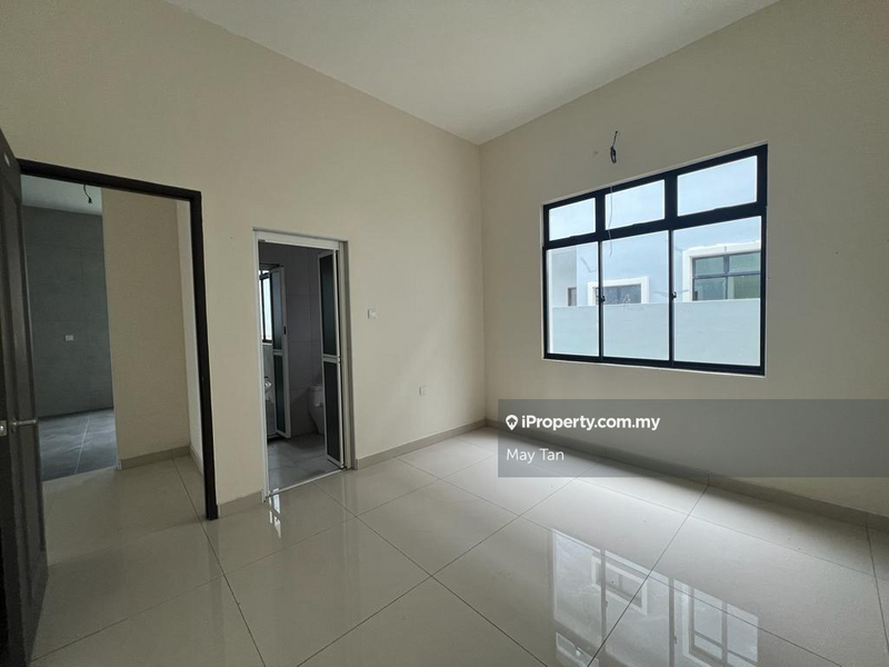 Rumah Berkembar untuk Dijual di Taman Setia Mutiara, Kluang oleh May Tan - iProperty.com.my