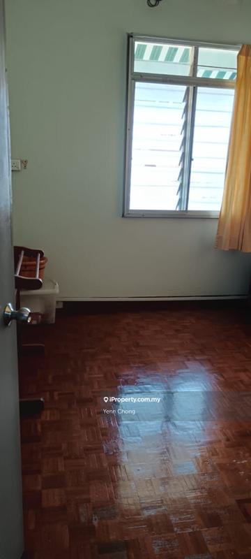 Rumah Berkembar untuk Dijual di Taman Yarl, Jalan Klang Lama (Old Klang Road) oleh Yenn Chong - iProperty.com.my