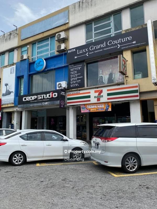 Shop for Sale in Taman Bukit Serdang, Seri Kembangan by Dexter Ong - iProperty.com.my