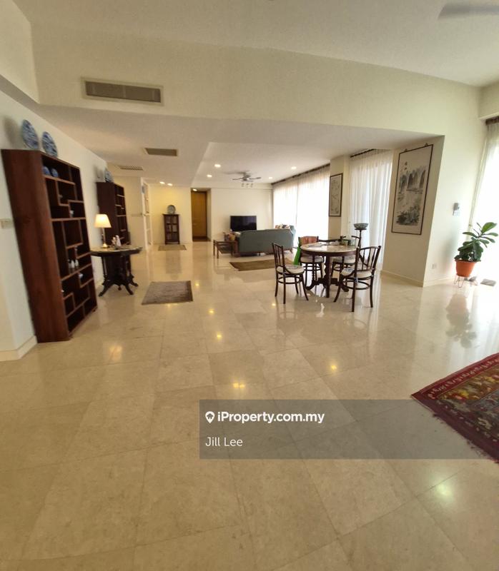 For Sale - Hampshire Park Condominium