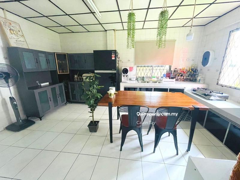Rumah Berkembar untuk Dijual di Pending, Kuching oleh Calvin Tay - iProperty.com.my