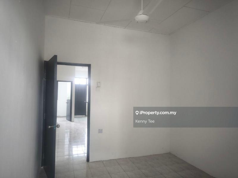 1-storey Terraced House for Sale in Taman Desa Pd, Linggi by Kenny Tee - iProperty.com.my