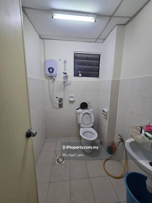 Apartment for Sale in Bayu Puteri by Michael Lam - iProperty.com.my