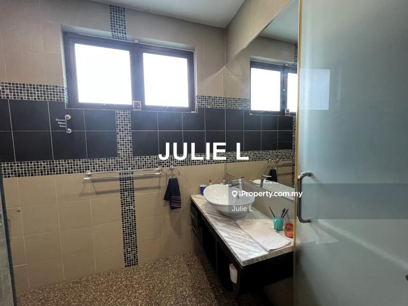Bungalow House for Sale in Taman Bukit Pantai, Bangsar by Julie L - iProperty.com.my