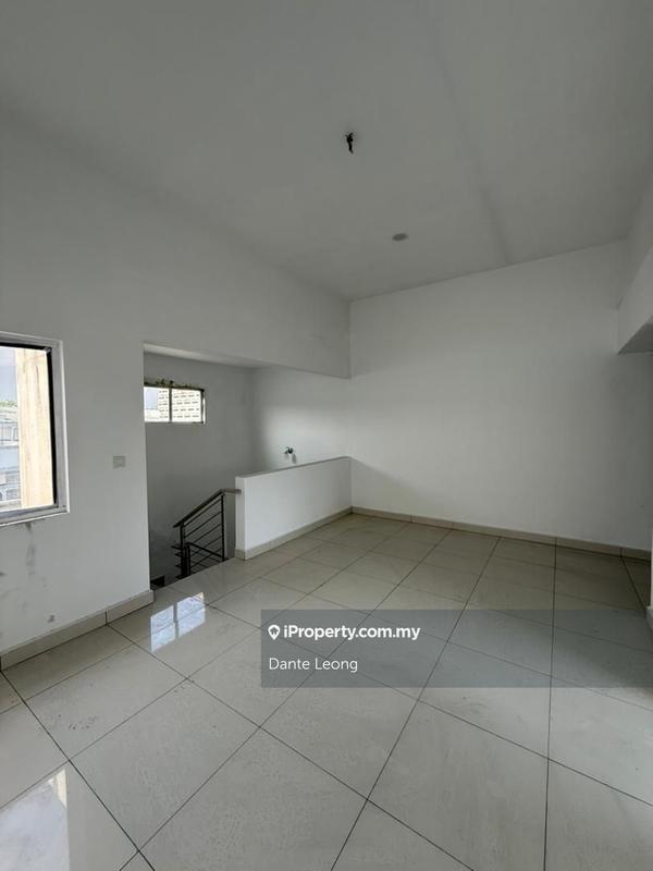 Rumah Berangkai 3 Tingkat untuk Dijual di Taman Sri Tanjung, Semenyih oleh Dante Leong - iProperty.com.my