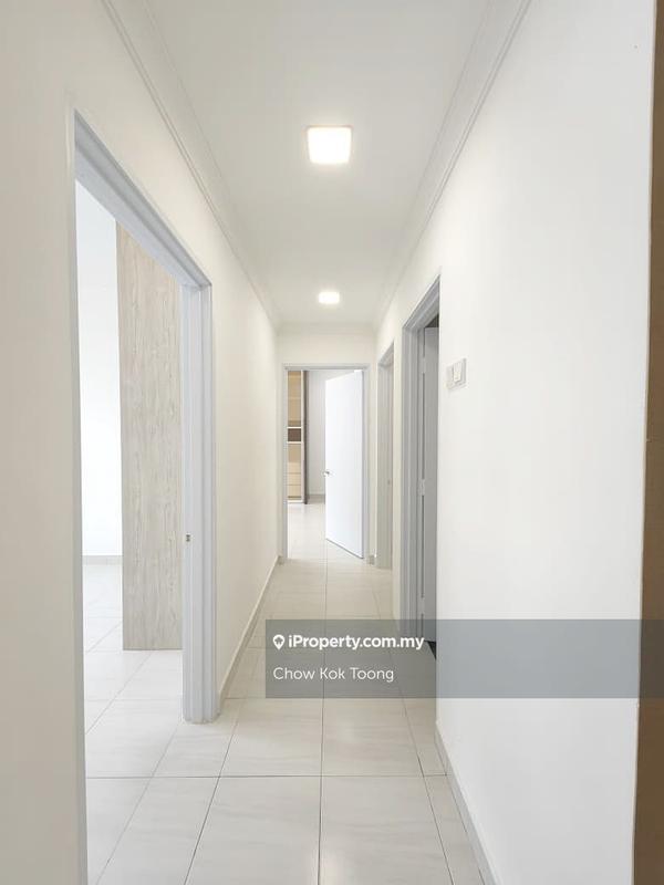 For Sale - Koi Kinrara