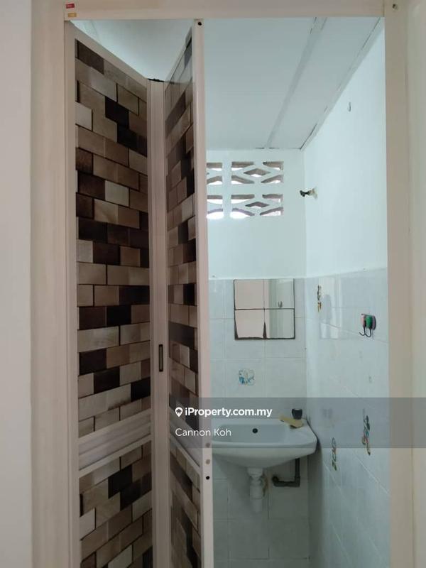 Apartment for Sale in Orchid @ Anggerik by Cannon Koh - iProperty.com.my