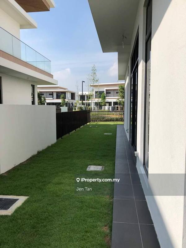 Semi-Detached House for Rent in Eco Sanctuary, Telok Panglima Garang by Jen Tan - iProperty.com.my
