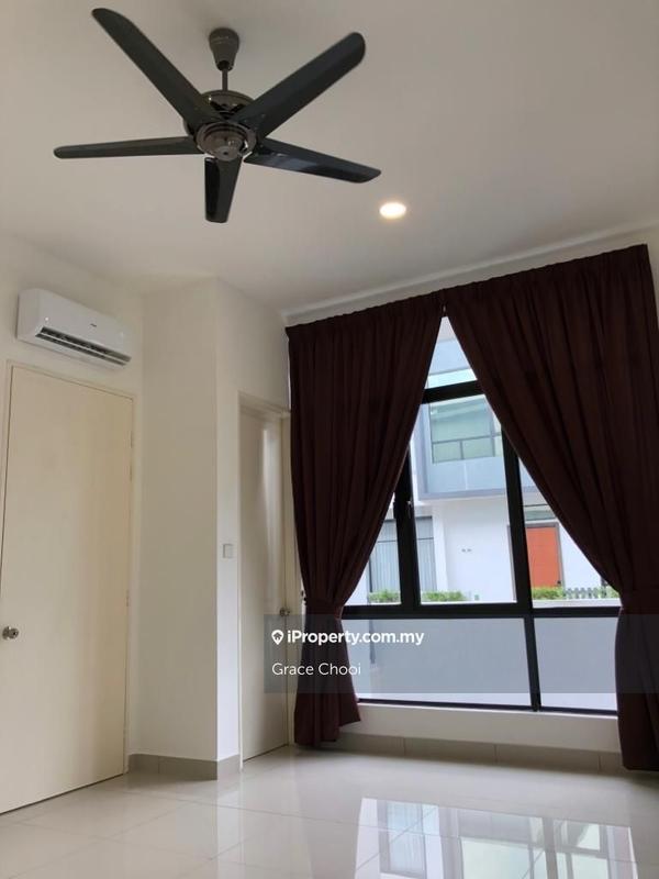 Rumah Berangkai 3 Tingkat untuk Dijual di Sunway Eastwood, Seri Kembangan oleh Grace Chooi - iProperty.com.my