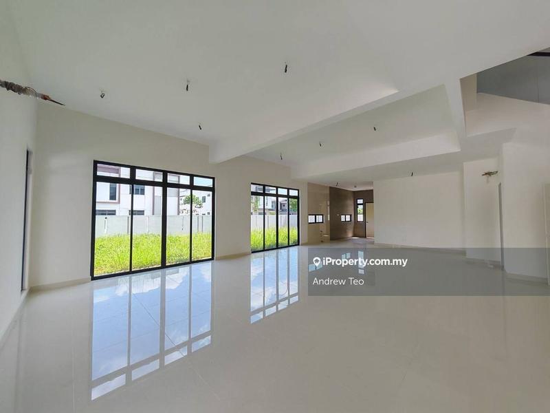 Semi-Detached House for Sale in Taman Sutera, Johor Bahru by Andrew Teo - iProperty.com.my
