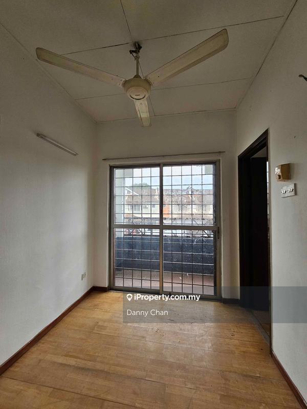 2-storey Terraced House for Sale in Laman Bakawali, Nilai by Danny Chan - iProperty.com.my