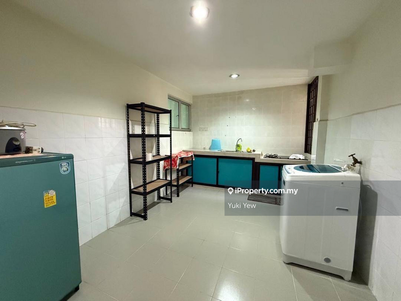 Flat for Sale in Sri Intan by Yuki Yew - iProperty.com.my