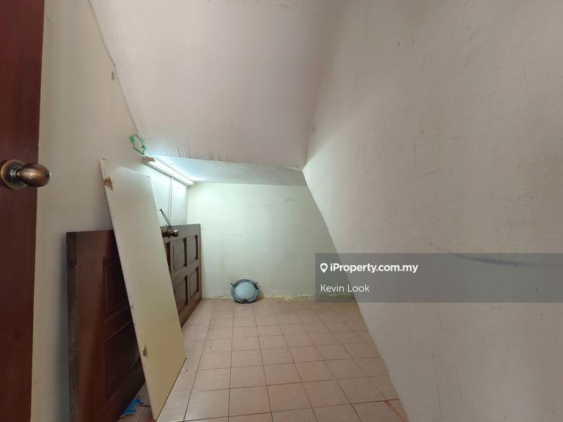 Rumah Berkembar untuk Dijual di Taman Cheras, Cheras oleh Kevin Look - iProperty.com.my